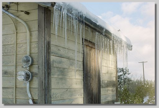 structure behind water tank - by NBF